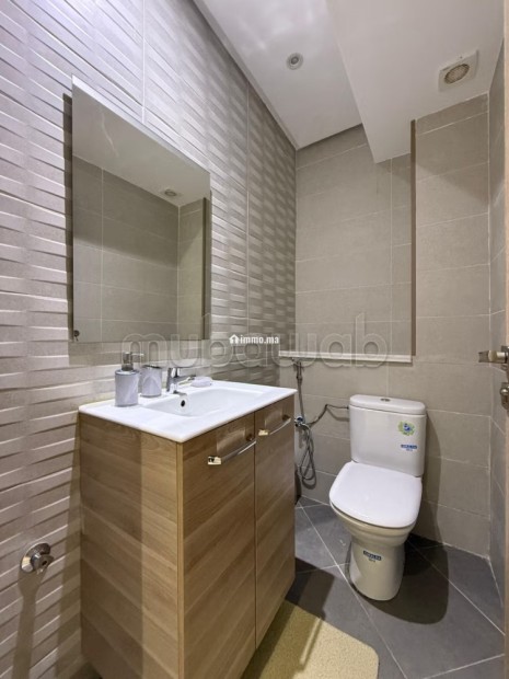 Superbe appartement à louer à Manar.
Superficie 100 m².
Bien meublé - Location Immobilier - Tanger - photo 4