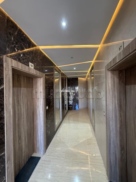 Superbe appartement à louer à Manar.
Superficie 100 m².
Bien meublé - Location Immobilier - Tanger - photo 5
