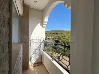 Superbe appartement à louer à Manar.
Superficie 100 m².
Bien meublé - Appartement à louer - Tanger