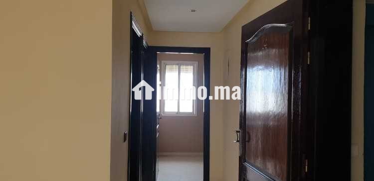 Location de bureau à côté alyasir - Location Immobilier - Casablanca - photo 3