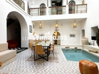 Riad Maison d’Hôtes à Mouassine, Médina - Maison à vendre - Marrakech