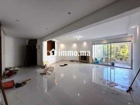 Appartement Vide et Rénové à Rabat Hassan - Location Immobilier - Rabat - photo 1