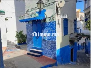 للبيع: محل تجاري بـ 3 واجهات – مدينة العرائش - Local commercial à vendre - Larache