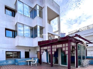 DUPLEX à vendre : 439 M2.2 niveaux (212M2 + 214 M2)+ 13 M2 Garage 13M2+ .Terrasse 80M2. Quartier Gauthier-Casablanca. Prix annoncé 4 800 000 MAD. - Appartement à vendre - Casablanca