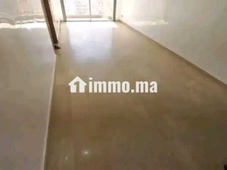 Appart studio vide quartier les princesses - Appartement à louer - Casablanca
