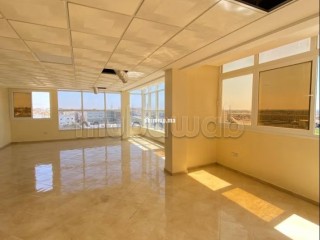 3 plateaux bureau restant à louer de 45 à 66 mètres - Bureau à louer - Agadir