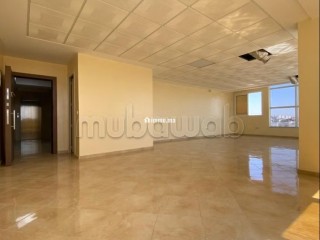 3 plateaux bureau restant à louer de 45 à 66 mètres - Bureau à louer - Agadir
