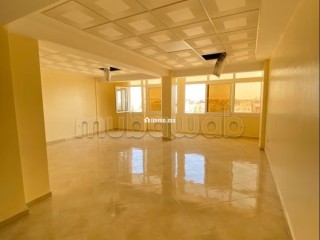 3 plateaux bureau restant à louer de 45 à 66 mètres - Bureau à louer - Agadir