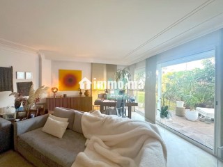 Sublime rez de jardin vue océan en résidence - Appartement à vendre - Casablanca