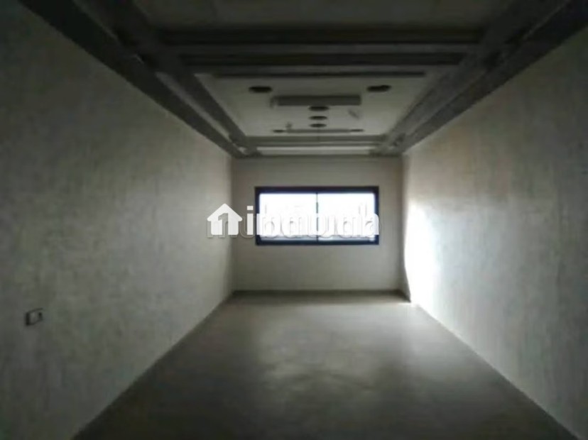 Appartement à l'achat à Hamria. 8 pièces confortables. Ascenseur et places de parking - Vente Immobilier - Meknes - photo 2