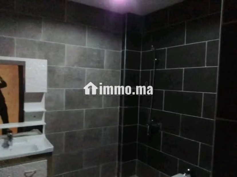 Appartement à l'achat à Hamria. 8 pièces confortables. Ascenseur et places de parking - Vente Immobilier - Meknes - photo 6