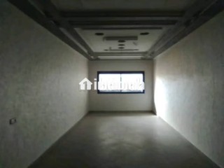 Appartement à l'achat à Hamria. 8 pièces confortables. Ascenseur et places de parking - Appartement à vendre - Meknes