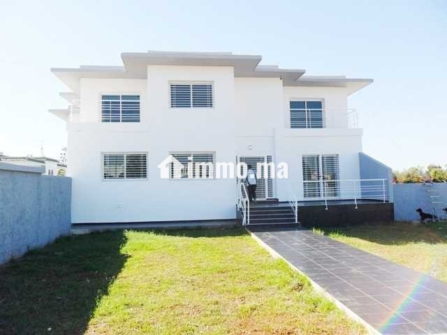 Jolie villa neuve à louer à Souissi - Location Immobilier - Rabat - photo 1