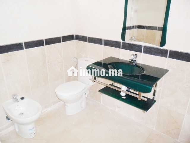 Jolie villa neuve à louer à Souissi - Location Immobilier - Rabat - photo 6