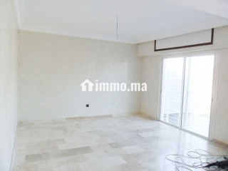 Jolie villa neuve à louer à Souissi - Villa à louer - Rabat