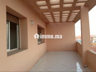 Bel appartement à vendre à Route de Safi. 1 Pièce. Grand balcon - Appartement à vendre - Marrakech