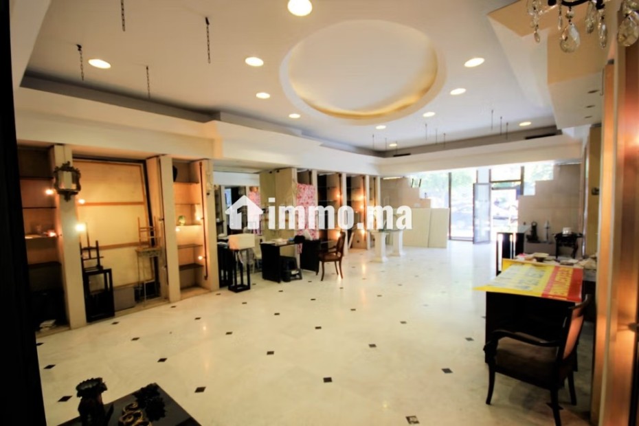 Exceptionnel magasin double rideau triangle d’or - Location Immobilier - Casablanca - photo 1