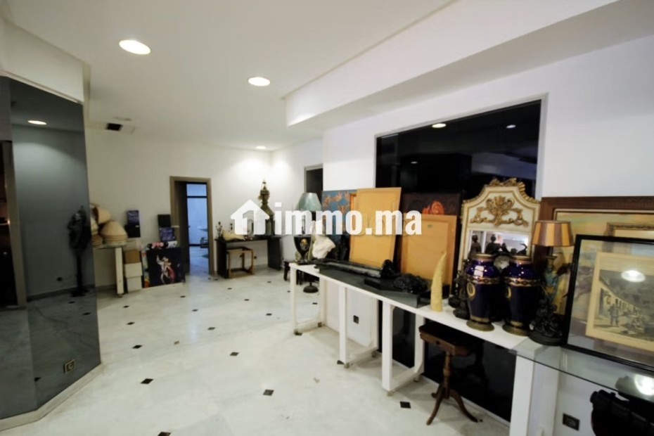 Exceptionnel magasin double rideau triangle d’or - Location Immobilier - Casablanca - photo 5