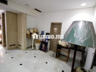 Exceptionnel magasin double rideau triangle d’or - Appartement à louer - Casablanca