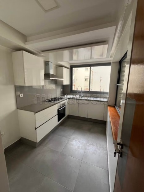 Très bel appartement 2 chambres vide racine - Location Immobilier - Casablanca - photo 1