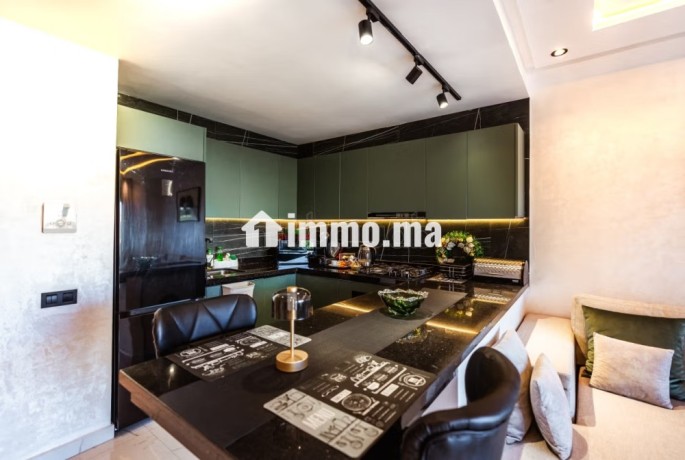 superbe-appartement-f2-avec-piscine-big-9
