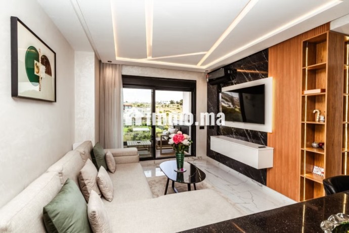 superbe-appartement-f2-avec-piscine-big-1