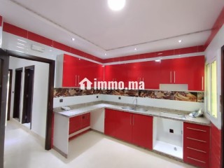 Superbe appartement à louer à Touilaa Foqia. 3 chambres. Bien meublé - Appartement à louer - Tetouan
