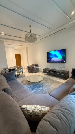 a-louer-bel-appartement-meuble-en-plein-centre-big-0