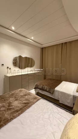 a-louer-bel-appartement-meuble-en-plein-centre-big-11