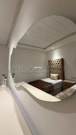 a-louer-bel-appartement-meuble-en-plein-centre-big-13
