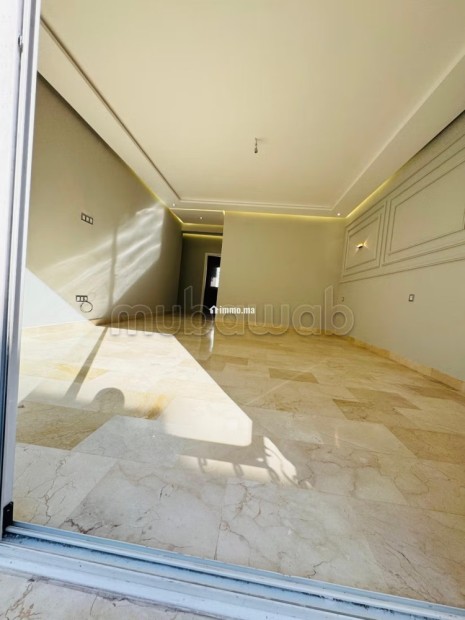 Louez cet appartement à Val Fleury. Surface de 75 m². Cheminée et climatisation - Location Immobilier - Casablanca - photo 8