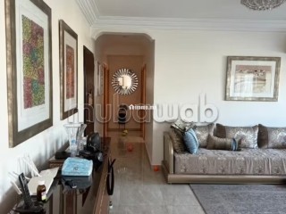 Appartement vide en location à Palmier. 3 grandes pièces. Terrasse - Appartement à louer - Casablanca