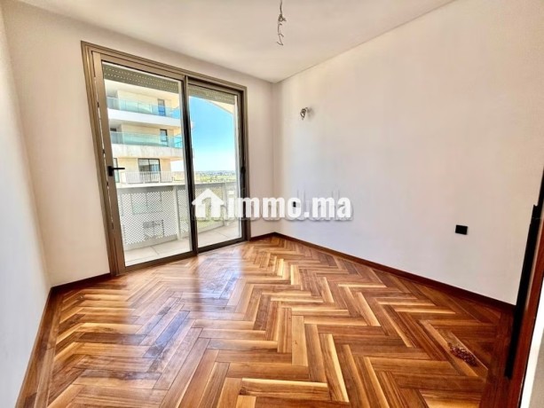 tres-bel-appartement-3ch-tres-agreable-bel-vue-cfc-big-2