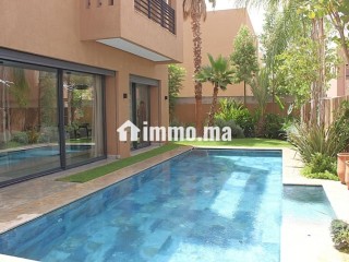 Magnifique villa dans le domaine du golf d'Amelkis - Villa à louer - Marrakech