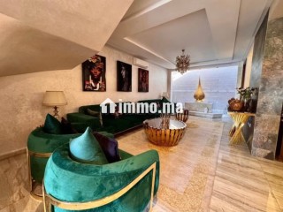 Maison à acheter à Hay Targa. 8 pièces confortables. Meublé - Maison à vendre - Marrakech
