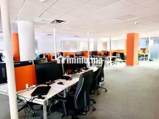 Grand plateau aménagé zenith sidi maarouf - Appartement à louer - Casablanca