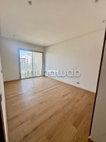 tres-jolie-appartement-3ch-tres-moderne-a-cfc-big-2