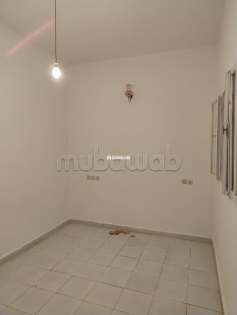 Maison R2 à l'achat à Marjane. 1 garage, 5 chambres, 3 salons, 4 cuisines et 4 sdb. Terrasse - Vente Immobilier - Meknes - photo 8