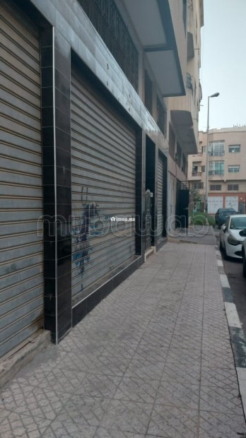 Opportunité à Saisir – Locaux Commerciaux anhle avec Mezzanine à Hay Zoubir Oulfa - Vente Immobilier - Casablanca - photo 2