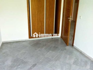 Coquet Appartement sur Bd Abdelmoumen - Appartement à louer - Casablanca