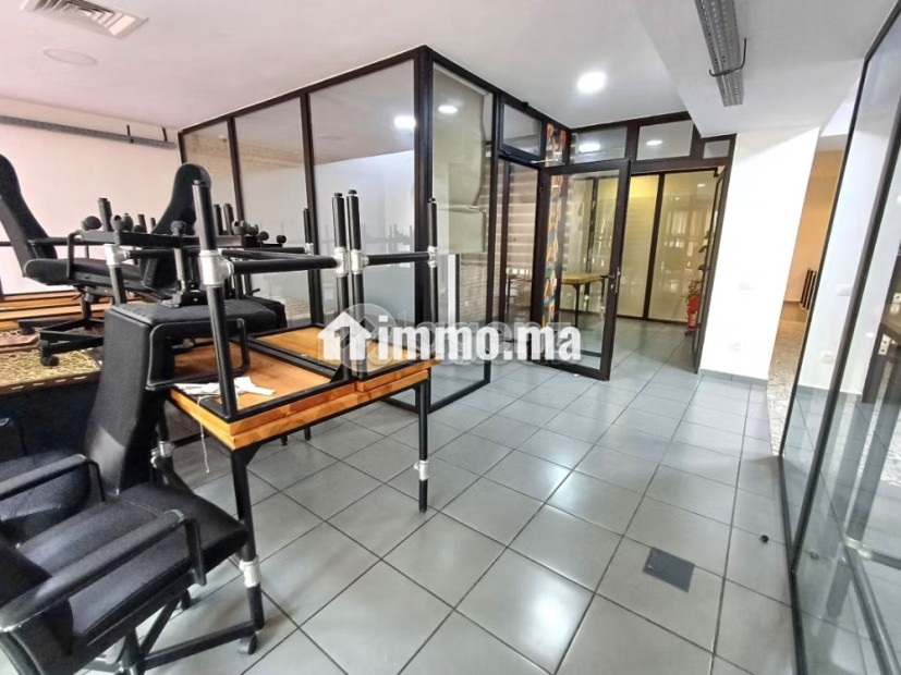 Commerce à louer 201 m² Ferme Bretonne Casablanca - Location Immobilier - Casablanca - photo 2