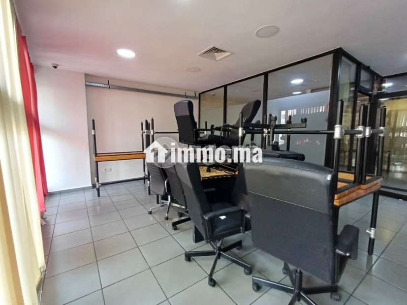 Commerce à louer 201 m² Ferme Bretonne Casablanca - Location Immobilier - Casablanca - photo 4
