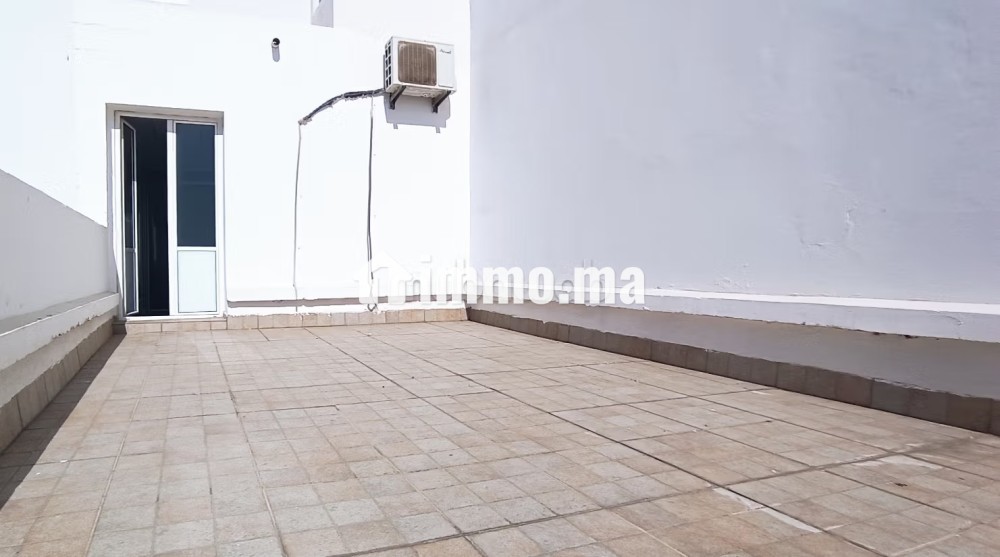 Beau bureau à louer à Gauthier.
Terrasse et ascenseur - Location Immobilier - Casablanca - photo 4