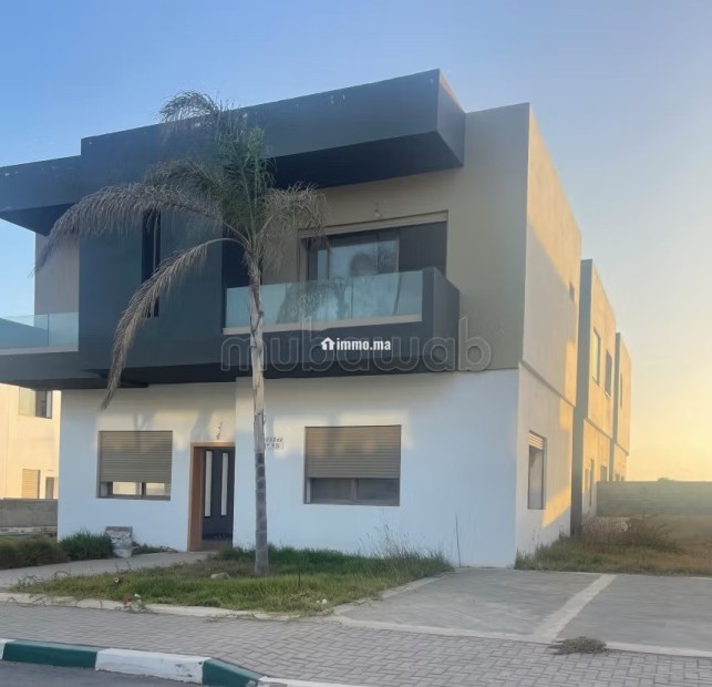 Villa jumelée à vendre à Bouskoura - Vente Immobilier - Bouskoura - photo 2
