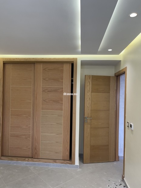 شقة جديدة للكراء ببيت الصحافة - Location Immobilier - Tanger - photo 1