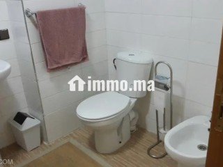 Bel appartement à vendre à Martil. Superficie 83 m². Garage et terrasse - Appartement à vendre - Martil