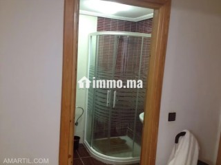 Bel appartement à vendre à Martil. Superficie 83 m². Garage et terrasse - Appartement à vendre - Martil