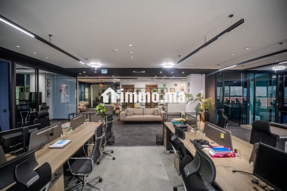 Bureau de Standing Haut de Gamme – 383 m² – Meublé & Entièrement Équipé – Sidi Maarouf - Location Immobilier - Casablanca - photo 1