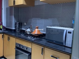 Très bel appartement en location à Dar Bouazza. 3 pièces confortables. Bien meublé - Appartement à louer - Dar Bouazza