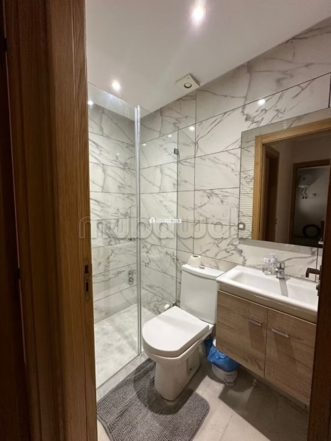 Louez cet appartement à Maârif.
Superficie 55 m².
Meublé - Location Immobilier - Casablanca - photo 3
